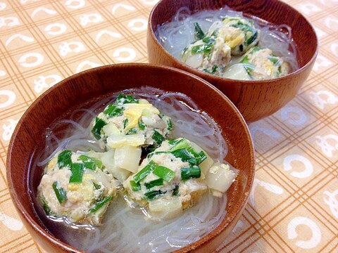 餃子のタネをリメイク☆春雨スープ